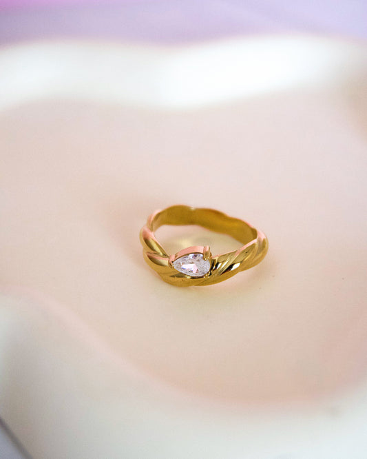 Eve Ring