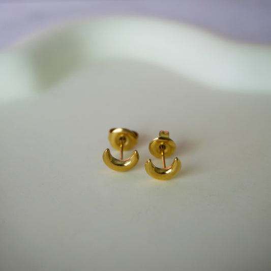 Luna Studs