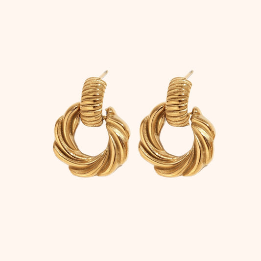 Claire Earrings- gold 💧