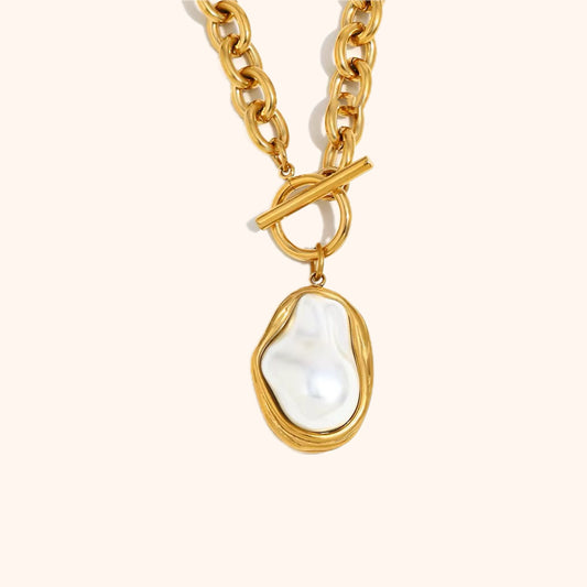 Greta Necklace 💧
