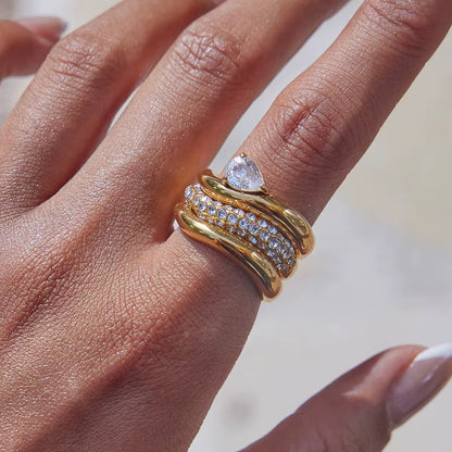 Mia Ring
