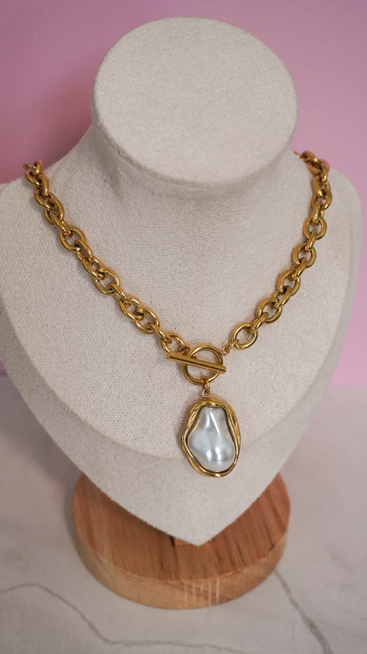 Greta Necklace 💧