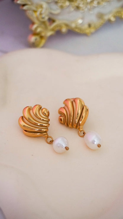 Isabela Earrings 💧 - Gold