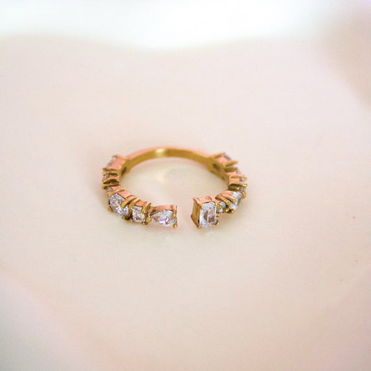 Cleo Ring