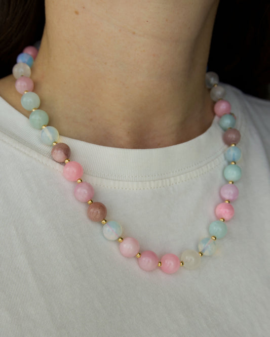 Poppy Necklace