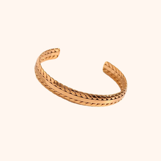 Milán Cuff Bracelet 💧 - Gold