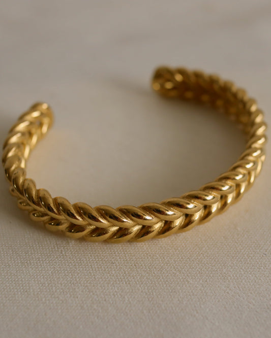 Braided Open Bangle 💧